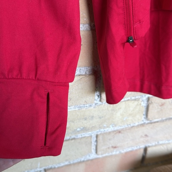 Asics Red Performance Running Top - Picture 3 of 5